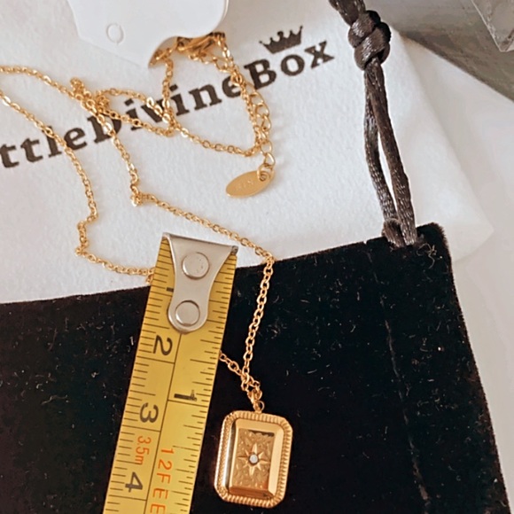 2/6o. Necklace North Star - Picture 5 of 9